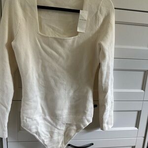 Abercrombie & Fitch Off-White Ribbed Tee